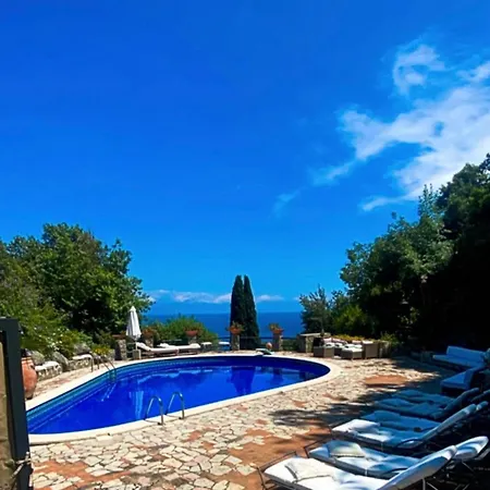 Maison Du Reve Lodge
