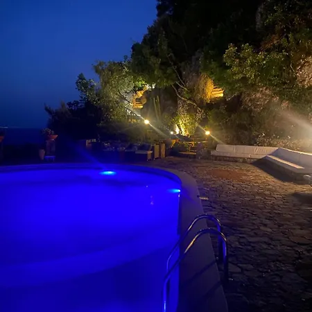 ロッジ Maison Du Reve スカリオ